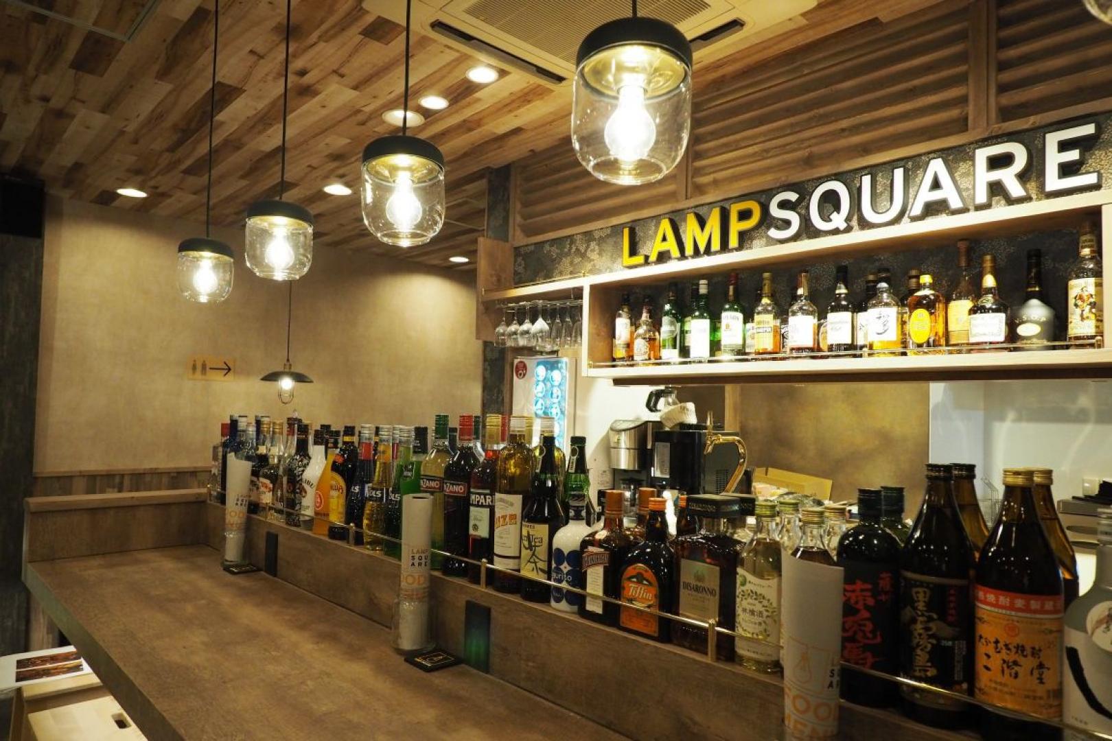 BAR＆CAFE　LAMPSQUARE　